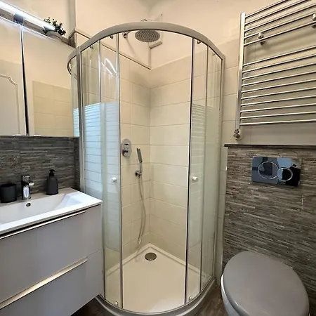 Cosy - Bord De * Μεντόν