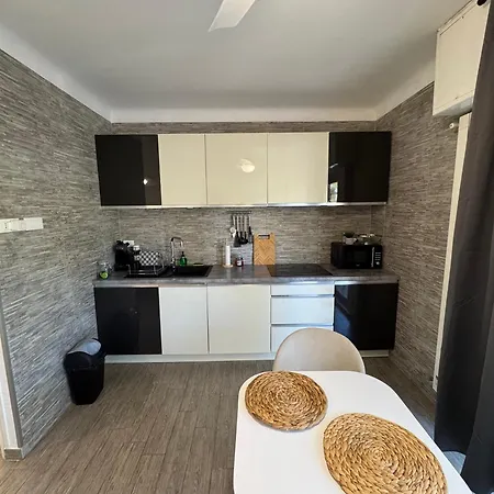 Διαμέρισμα Cosy - Bord De Μεντόν