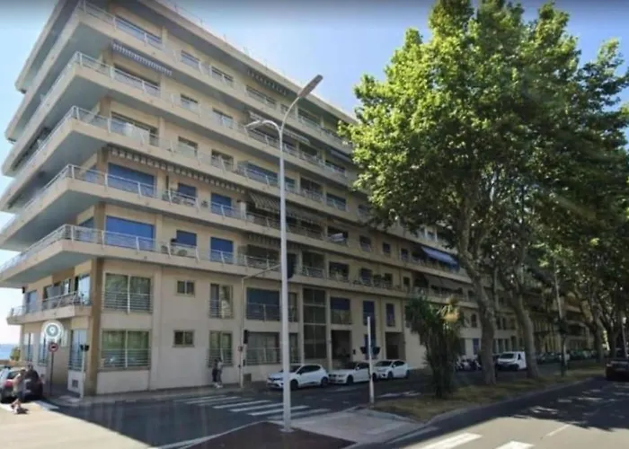 Cosy - Bord De Appartamento *